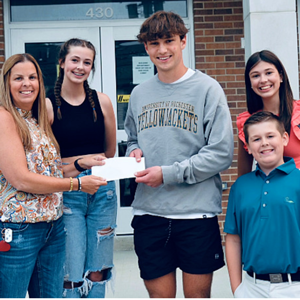 Kyle_Brainard_is_presented_with_the_Robert_Jeans_Memorial_Scholarship